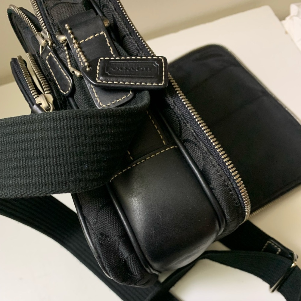 Men’s Signature CC Crossbody Bag - Picture 11 of 12